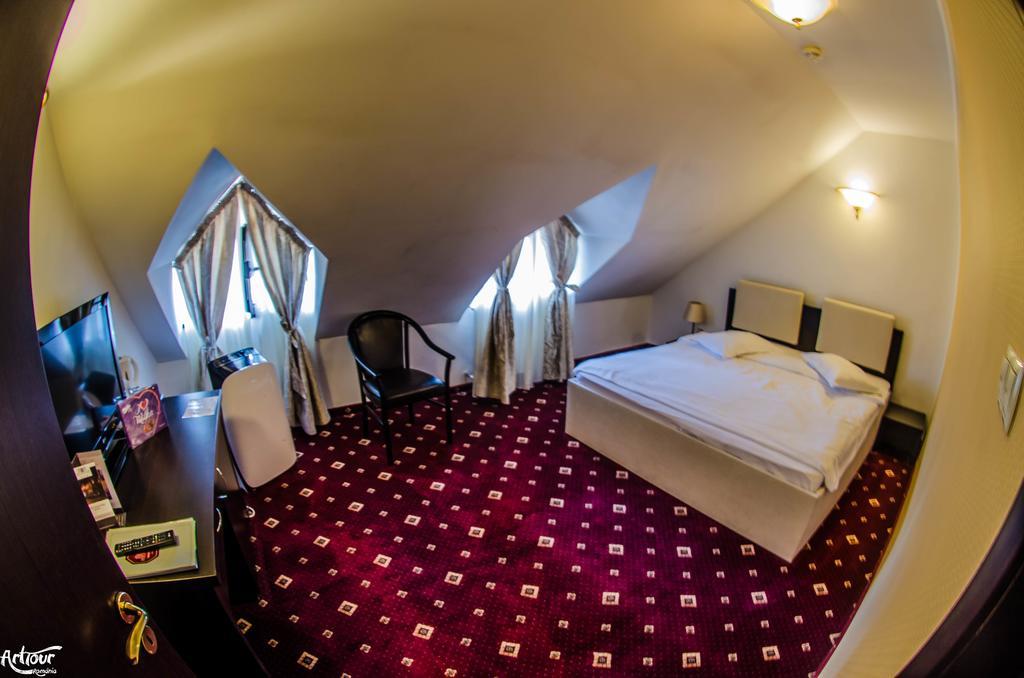 Bulevard Hotel 3*
